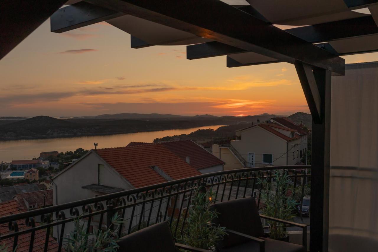 Apartment Mozart Šibenik Esterno foto