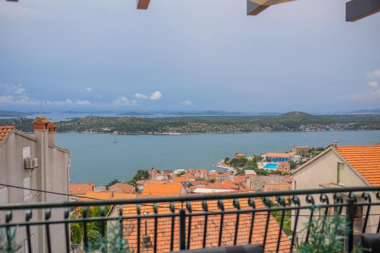 Apartment Mozart Šibenik Esterno foto