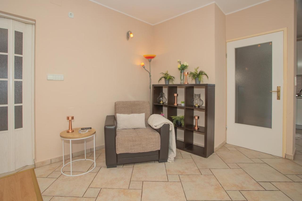 Apartment Mozart Šibenik Esterno foto
