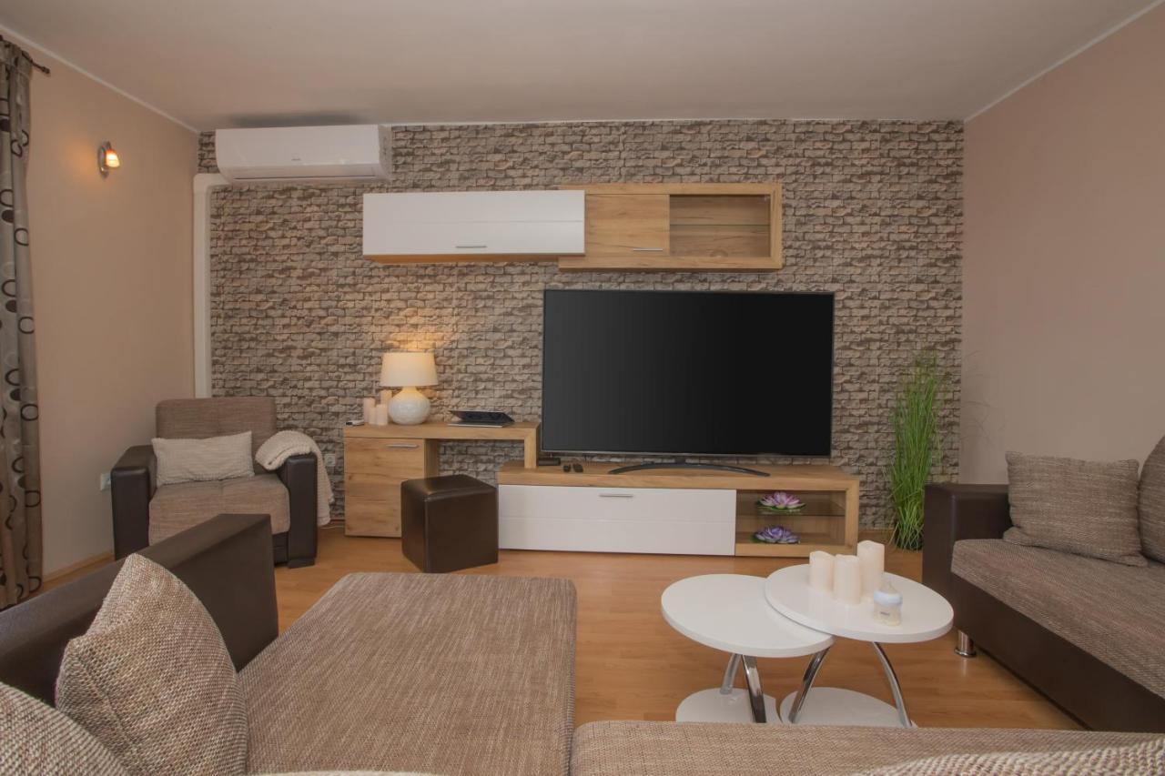 Apartment Mozart Šibenik Esterno foto