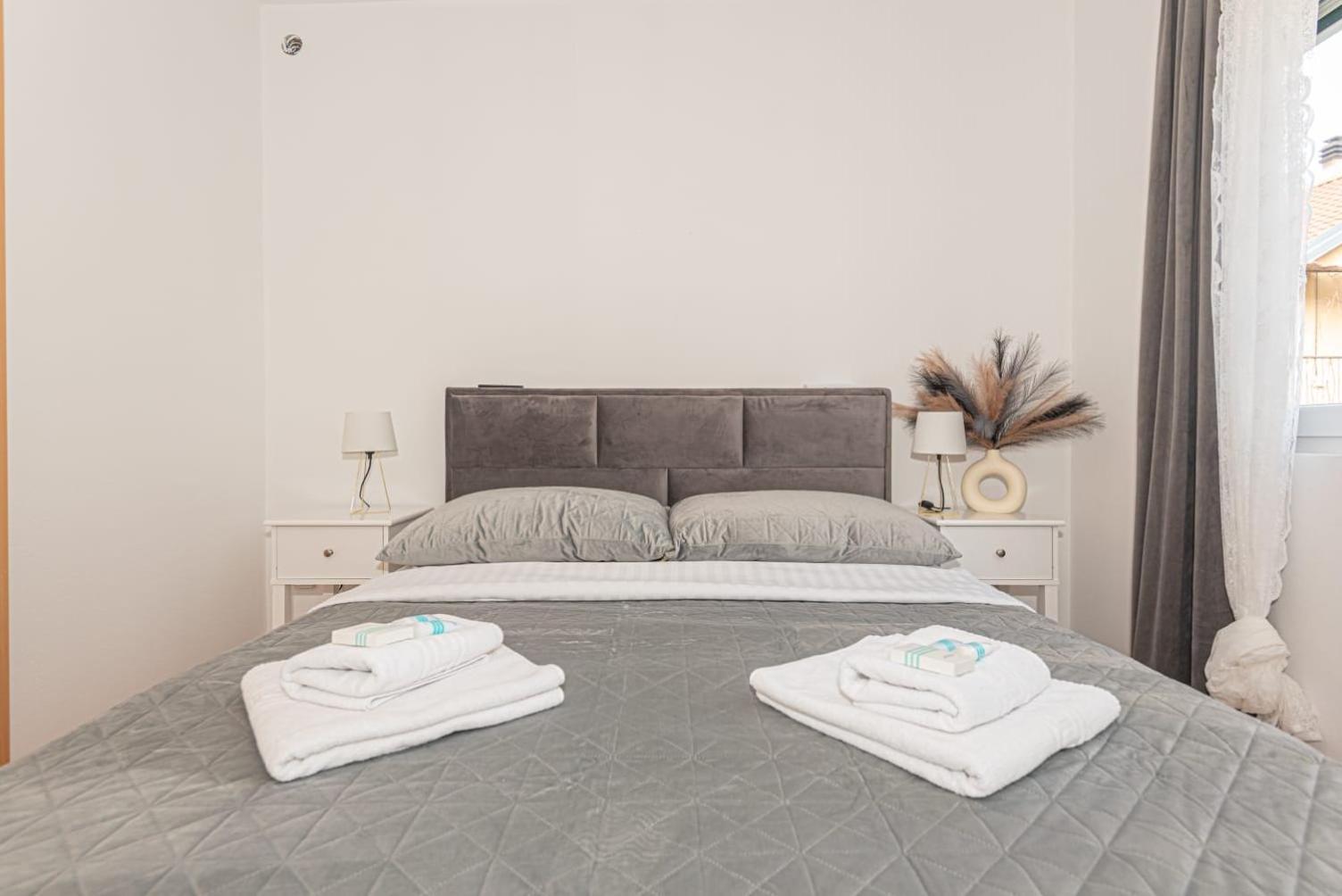 Apartment Mozart Šibenik Esterno foto