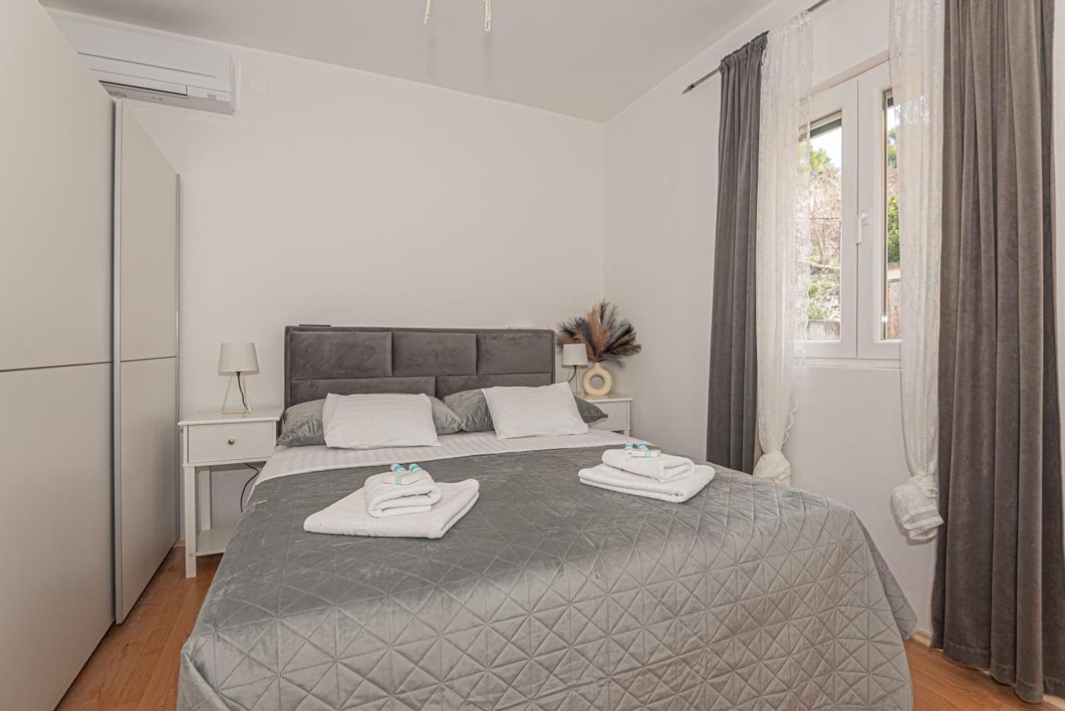 Apartment Mozart Šibenik Esterno foto